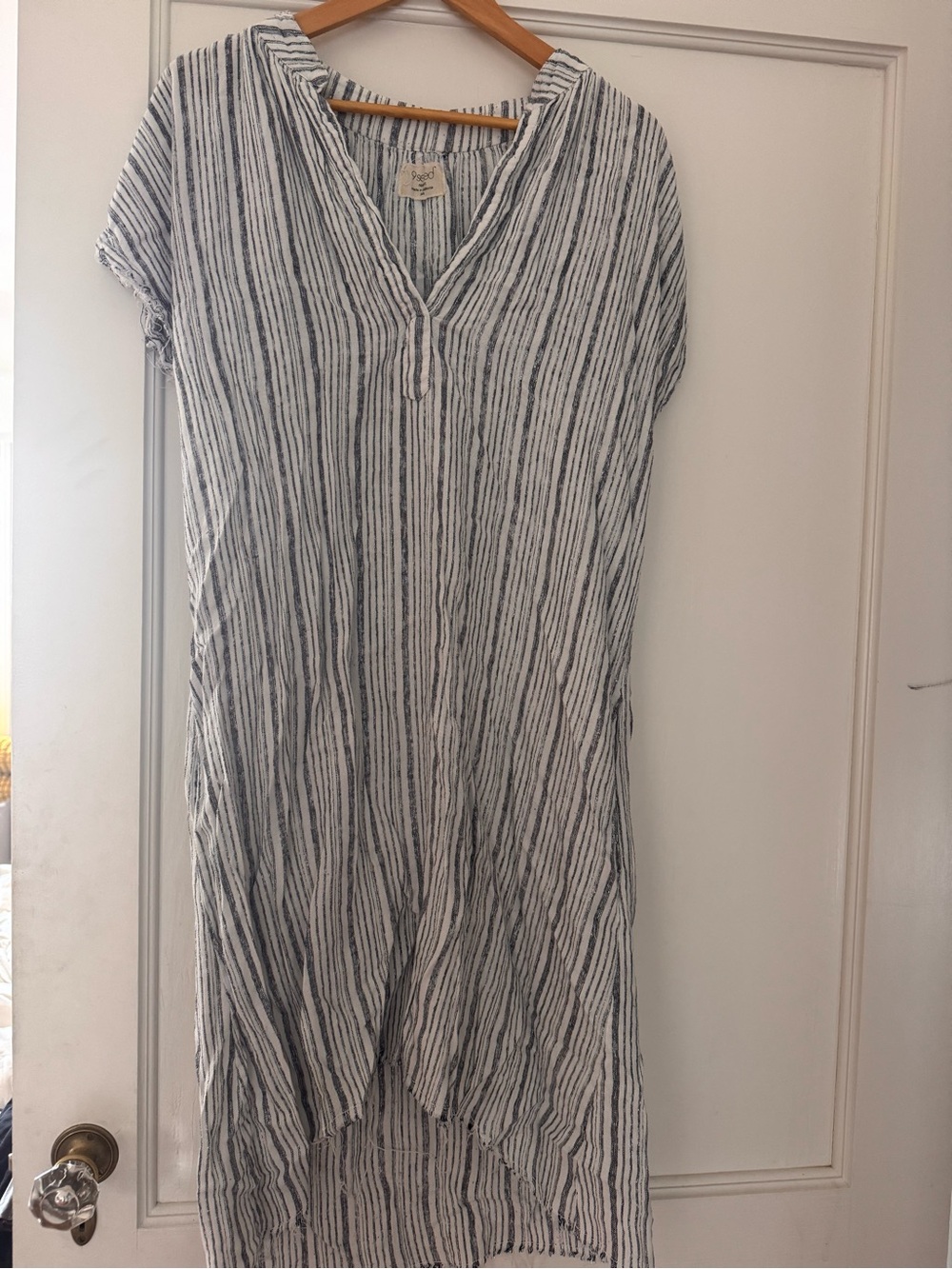 9 Seed cover up - Striped V-Neck Linen Blend Dress in White/blue/tinsel